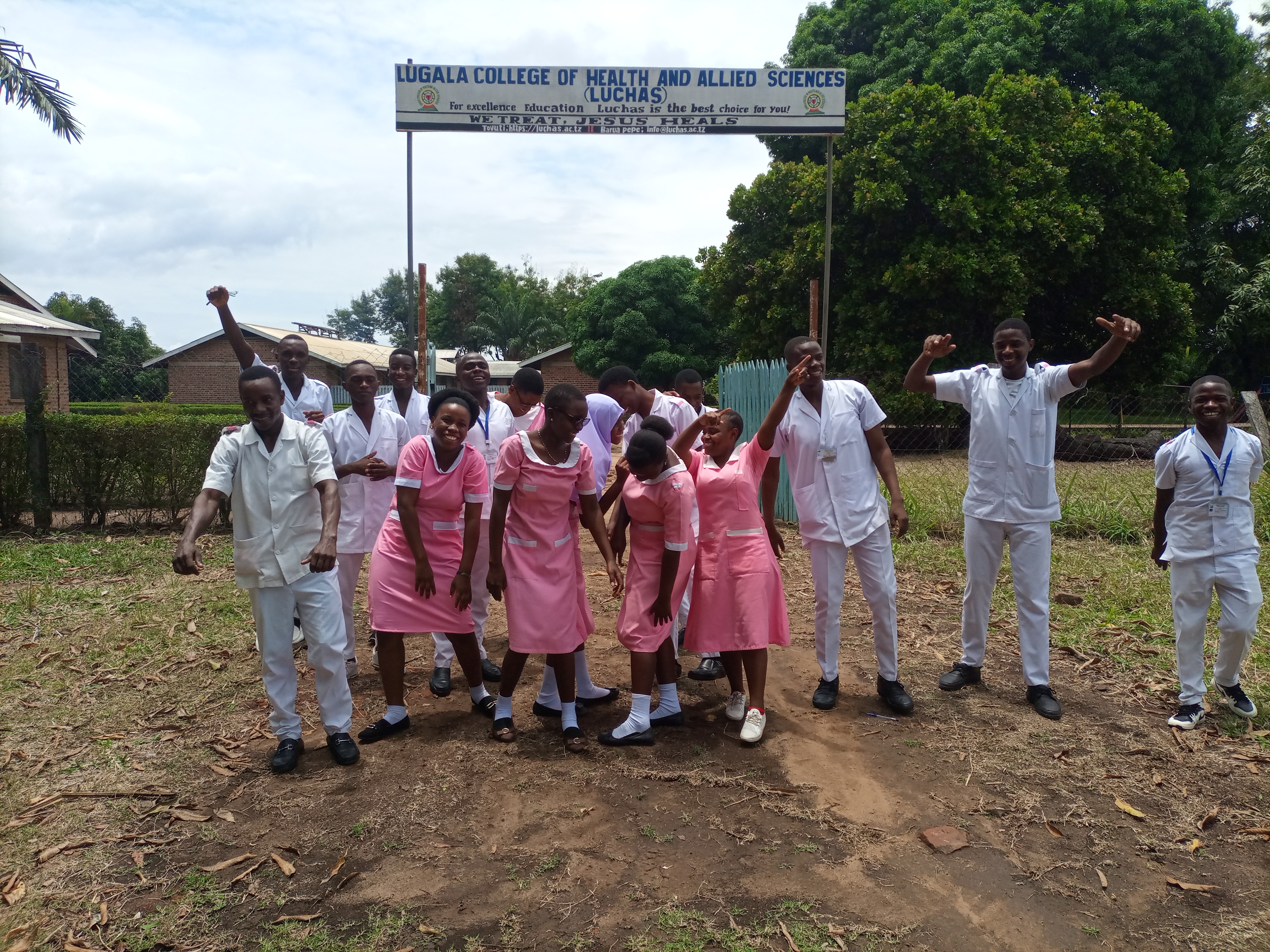 Luchas campus main view